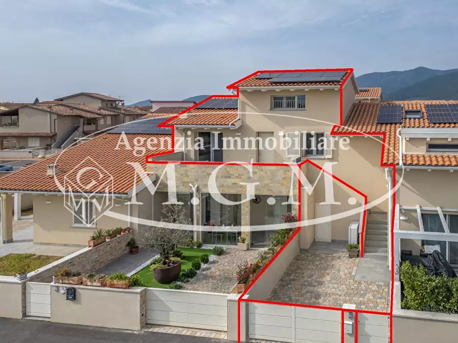 Immagine 2 di Appartamento in vendita  a Bientina