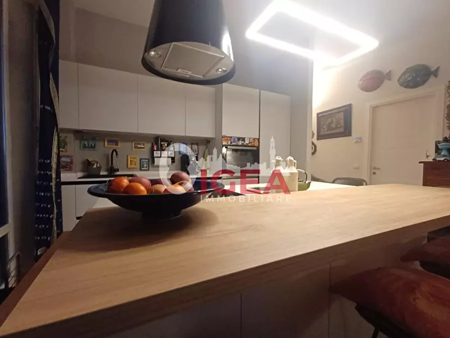 Immagine 4 di Appartamento in vendita  a Siena