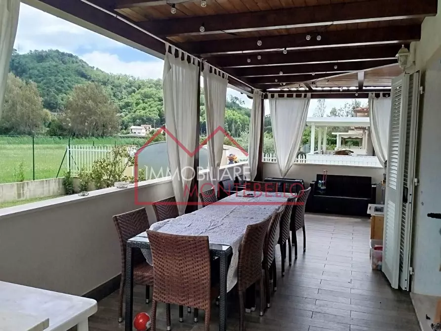 Immagine 3 di Villetta a schiera in vendita  a Massarosa