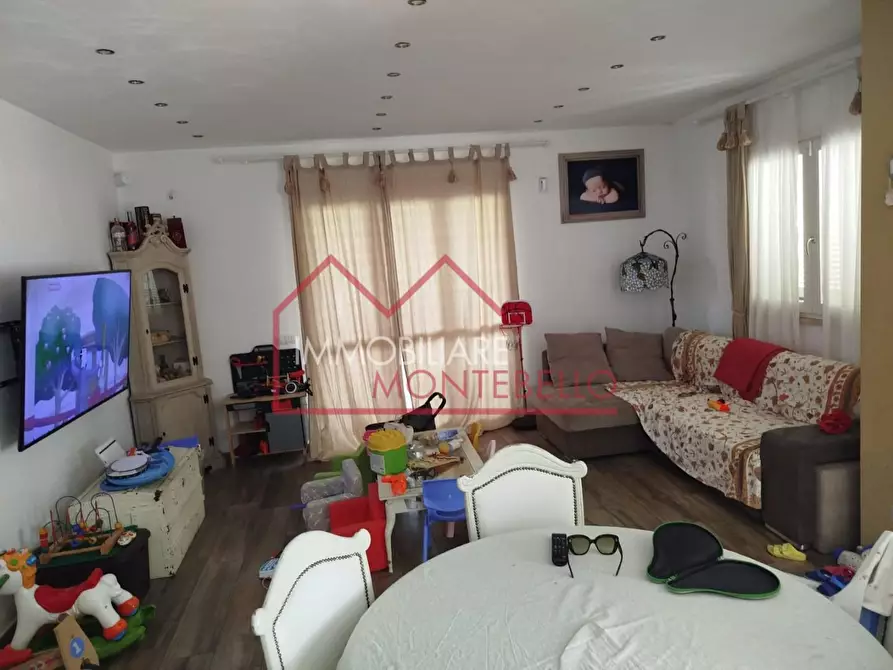 Immagine 12 di Villetta a schiera in vendita  a Massarosa