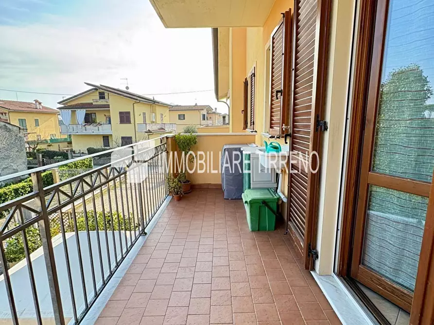 Immagine 7 di Appartamento in vendita  a Massa