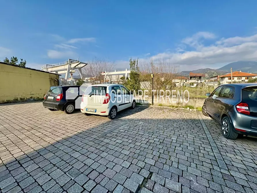 Immagine 27 di Appartamento in vendita  a Massa