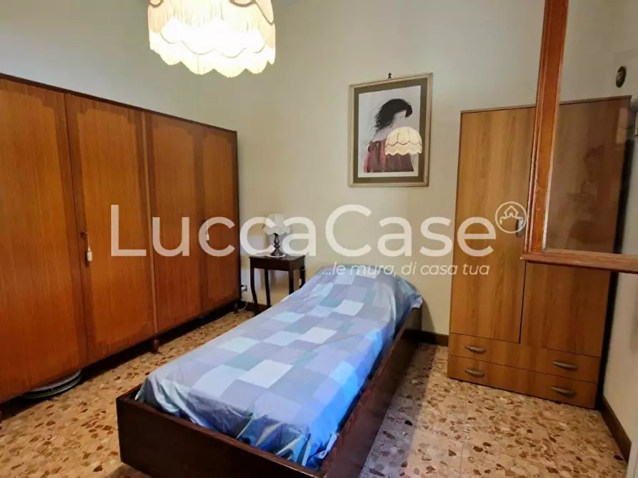 Immagine 48 di Casa indipendente in vendita  a Lucca