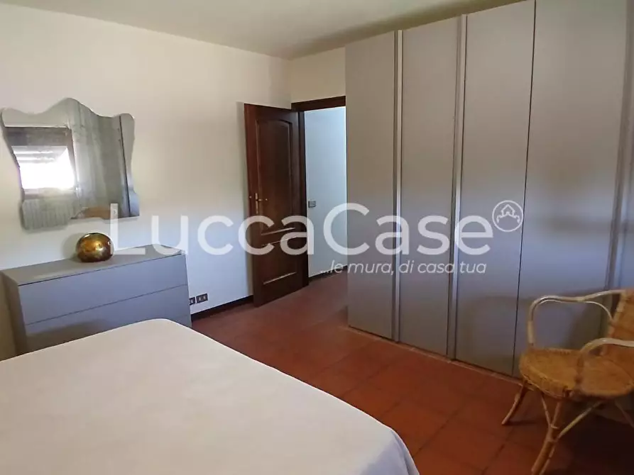 Immagine 16 di Casa indipendente in vendita  a Lucca