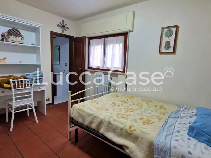 Immagine 26 di Casa indipendente in vendita  a Lucca