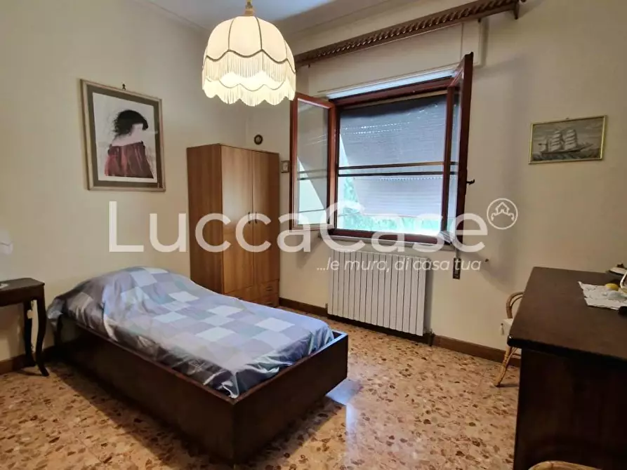 Immagine 47 di Casa indipendente in vendita  a Lucca