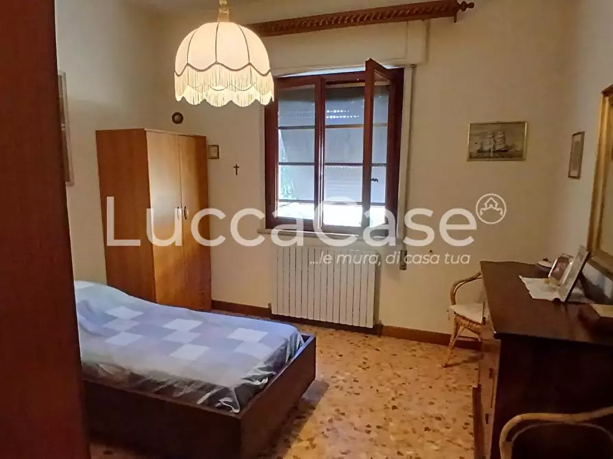 Immagine 22 di Casa indipendente in vendita  a Lucca