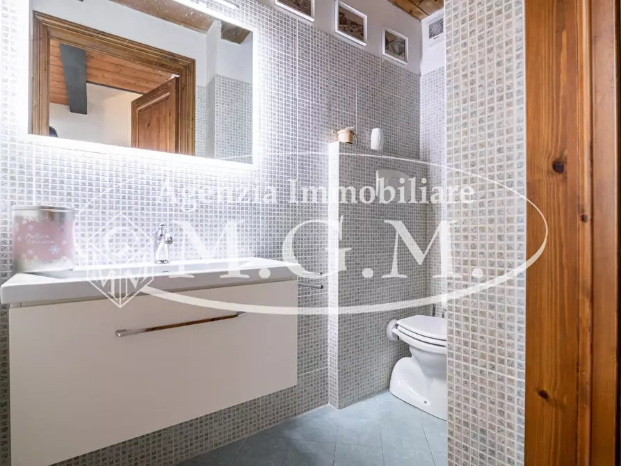 Immagine 20 di Terratetto in vendita  a Cascina