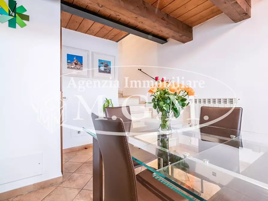 Immagine 11 di Terratetto in vendita  a Cascina