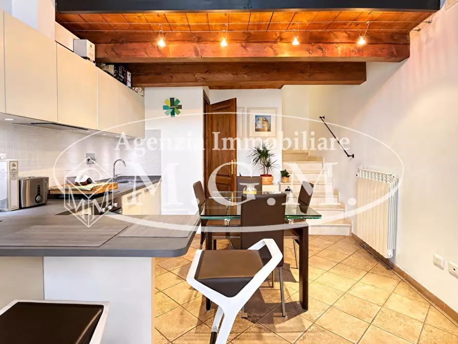 Immagine 14 di Terratetto in vendita  a Cascina