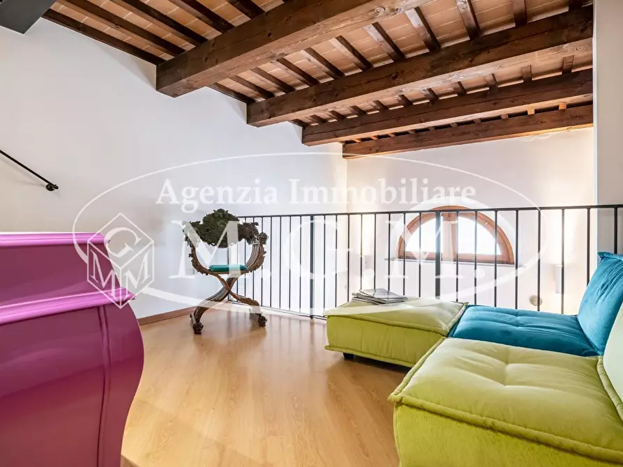 Immagine 25 di Terratetto in vendita  a Cascina