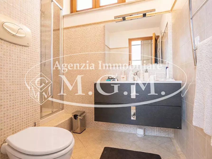 Immagine 45 di Terratetto in vendita  a Cascina