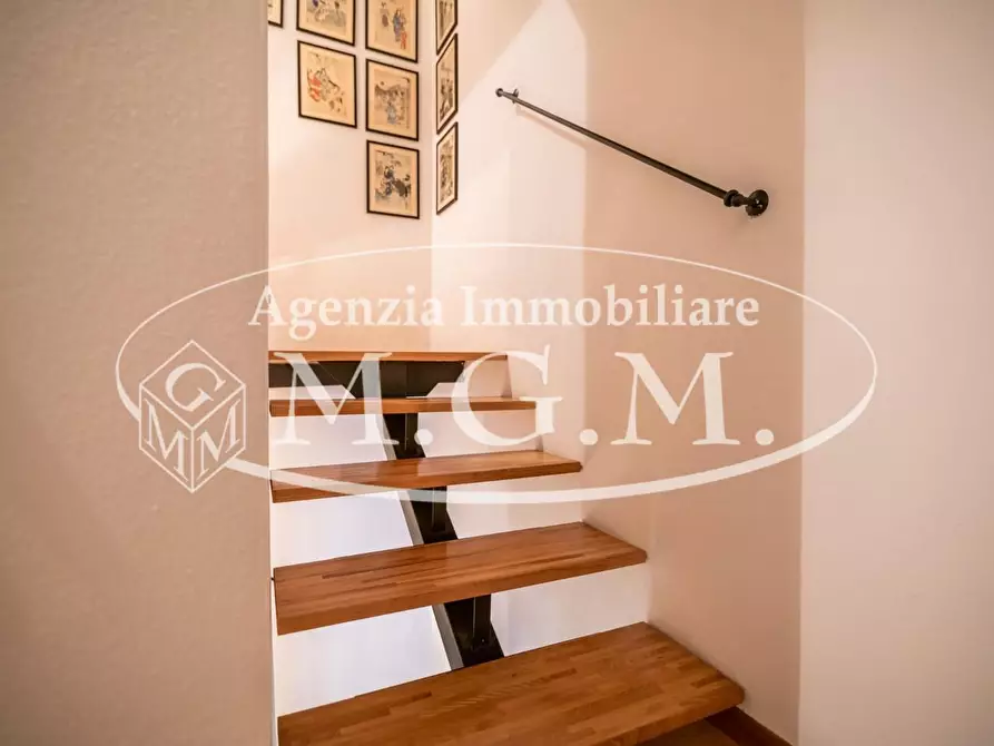 Immagine 33 di Terratetto in vendita  a Cascina