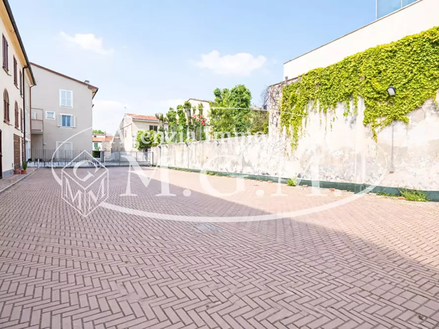 Immagine 70 di Terratetto in vendita  a Cascina