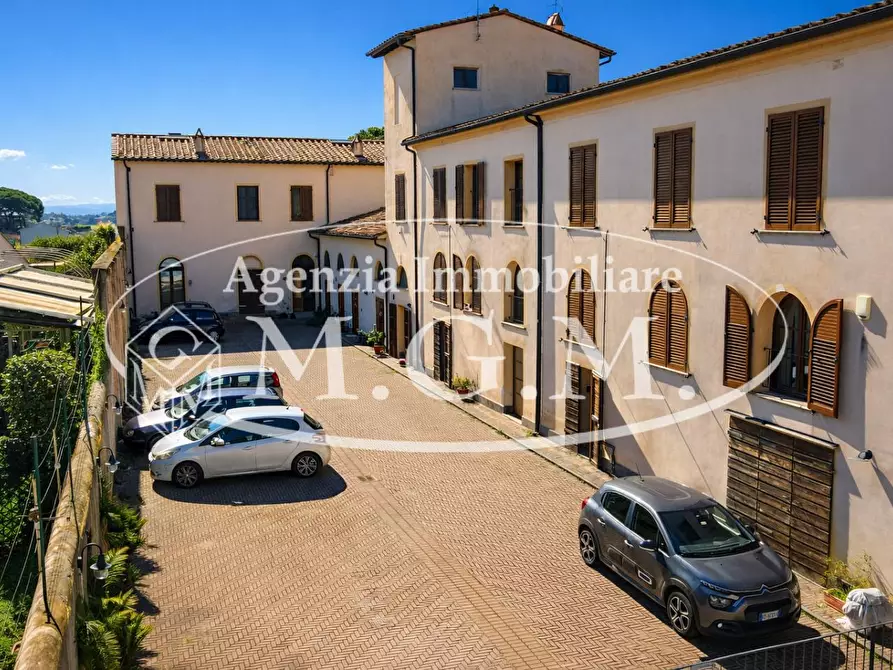 Immagine 69 di Terratetto in vendita  a Cascina