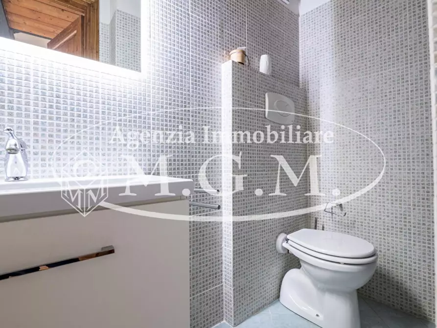 Immagine 21 di Terratetto in vendita  a Cascina