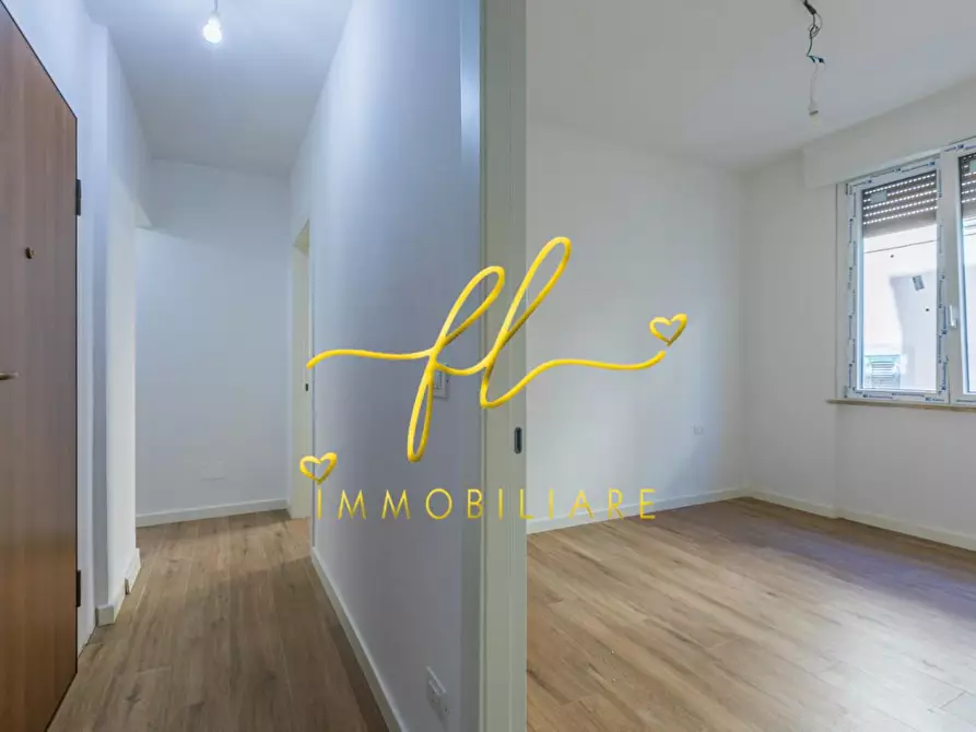 Immagine 4 di Appartamento in vendita  a Livorno