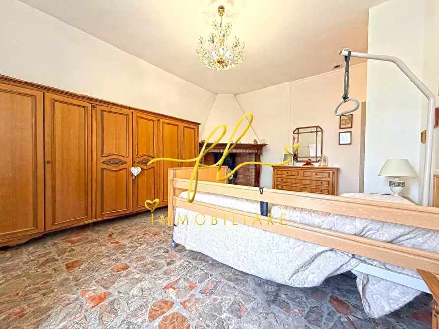 Immagine 29 di Appartamento in vendita  a Cecina