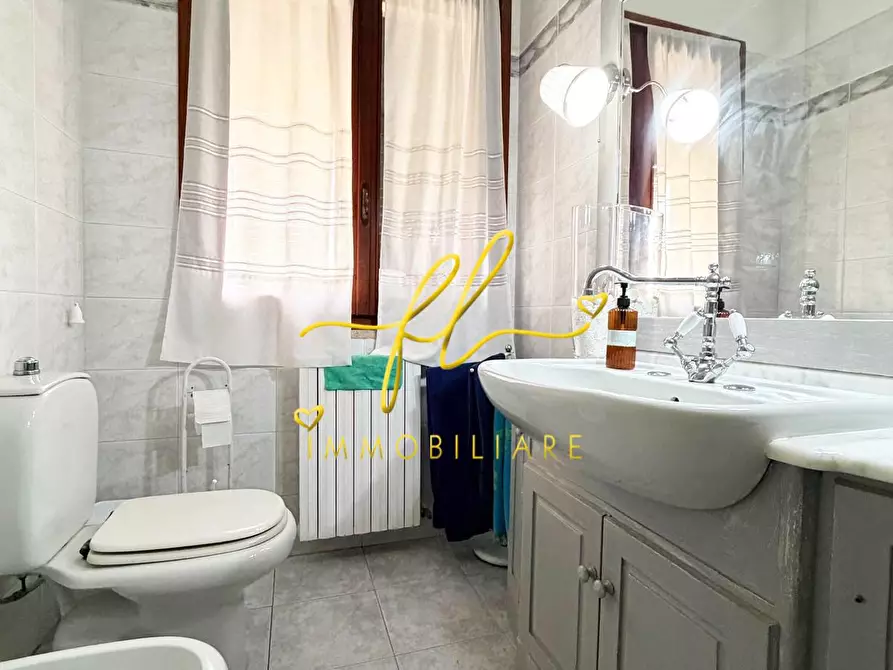 Immagine 14 di Appartamento in vendita  a Cecina