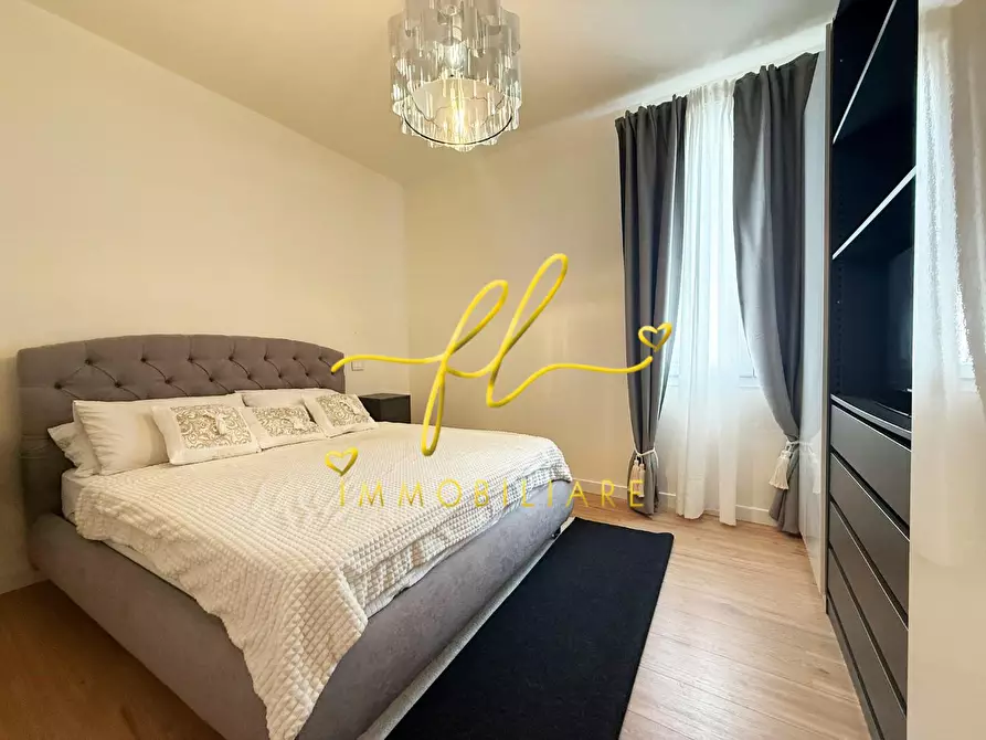 Immagine 25 di Mansarda in vendita  a Cecina