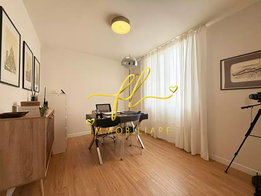 Immagine 16 di Mansarda in vendita  a Cecina