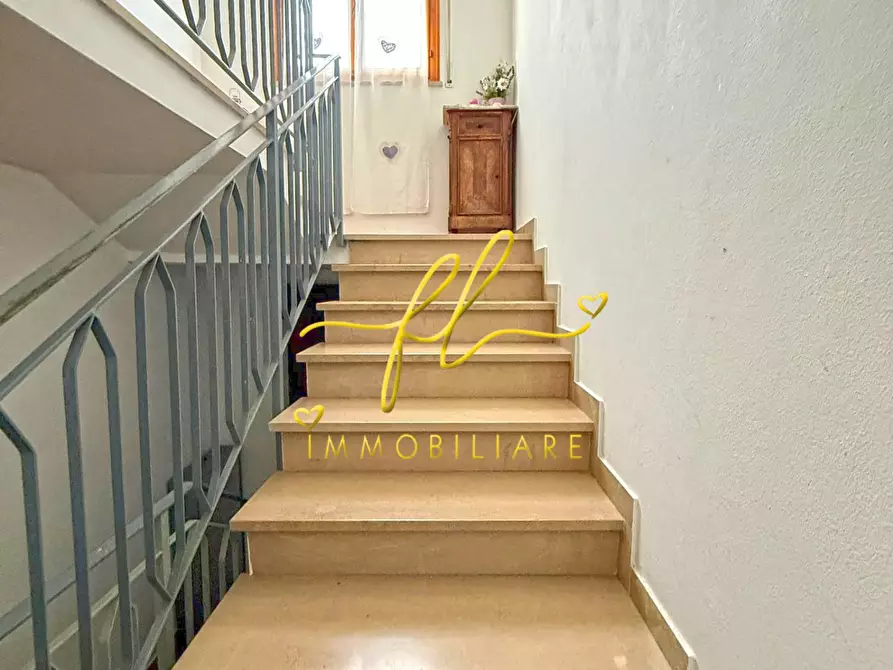 Immagine 24 di Appartamento in vendita  a Cecina