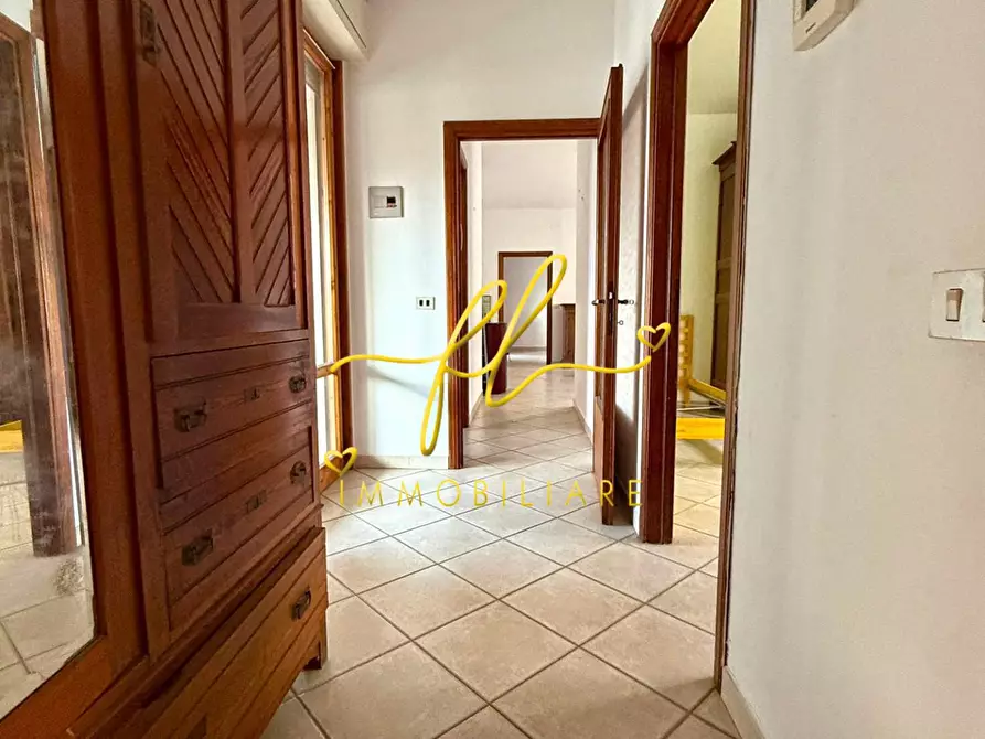 Immagine 12 di Appartamento in vendita  a Cecina