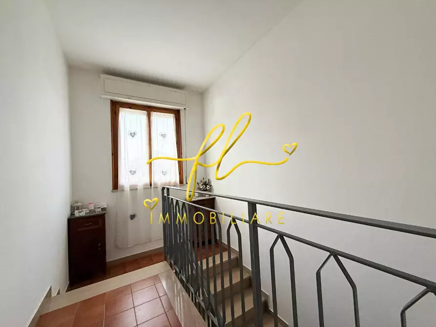 Immagine 23 di Appartamento in vendita  a Cecina