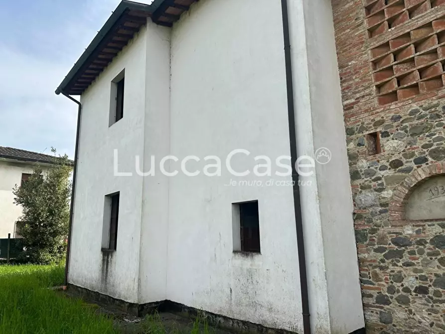 Immagine 4 di Casa indipendente in vendita  a Capannori