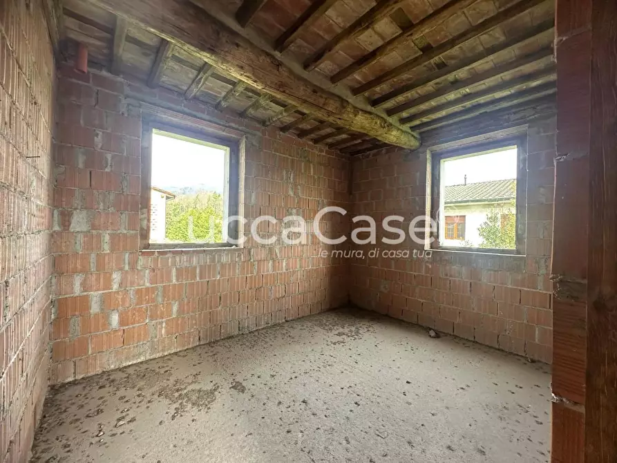 Immagine 8 di Casa indipendente in vendita  a Capannori