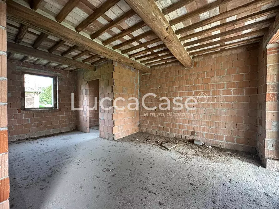 Immagine 13 di Casa indipendente in vendita  a Capannori