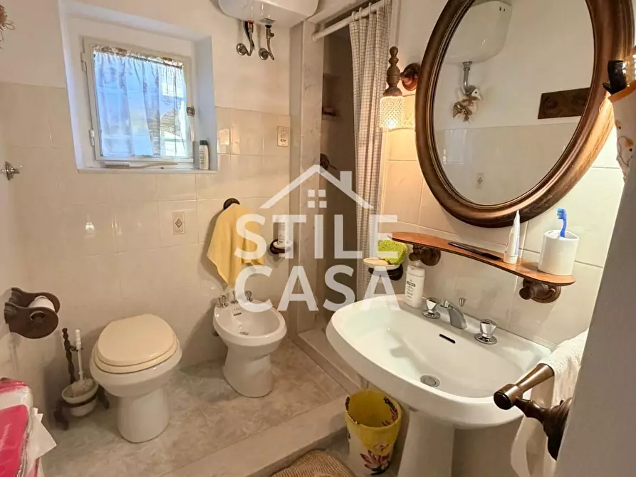 Immagine 13 di Casa indipendente in vendita  a Pistoia