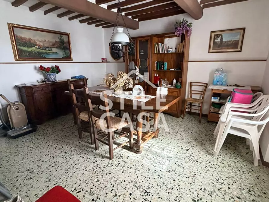 Immagine 11 di Casa indipendente in vendita  a Pistoia