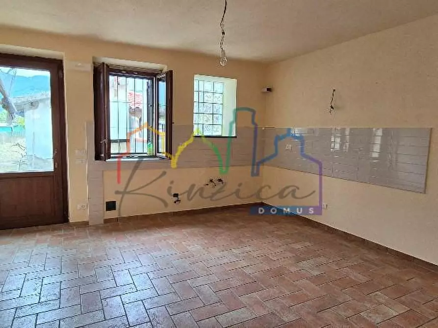 Immagine 11 di Terratetto in vendita  a San Giuliano Terme