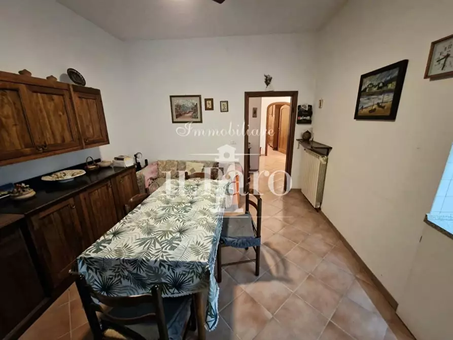 Immagine 8 di Appartamento in vendita  a Campi Bisenzio