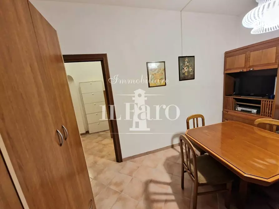 Immagine 4 di Appartamento in vendita  a Campi Bisenzio