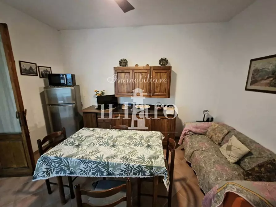 Immagine 6 di Appartamento in vendita  a Campi Bisenzio