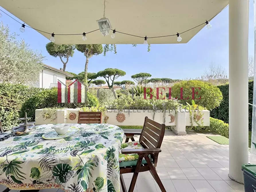 Immagine 17 di Casa indipendente in affitto  a Camaiore