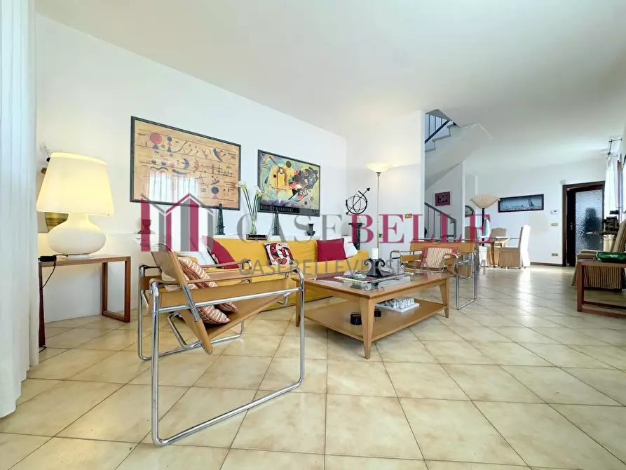 Immagine 7 di Casa indipendente in affitto  a Camaiore