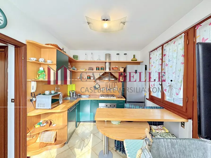 Immagine 15 di Casa indipendente in affitto  a Camaiore