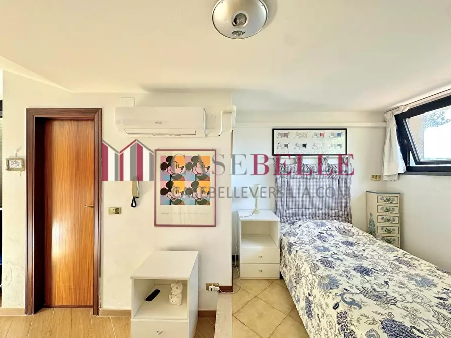 Immagine 60 di Casa indipendente in affitto  a Camaiore