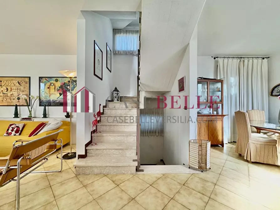 Immagine 2 di Casa indipendente in affitto  a Camaiore