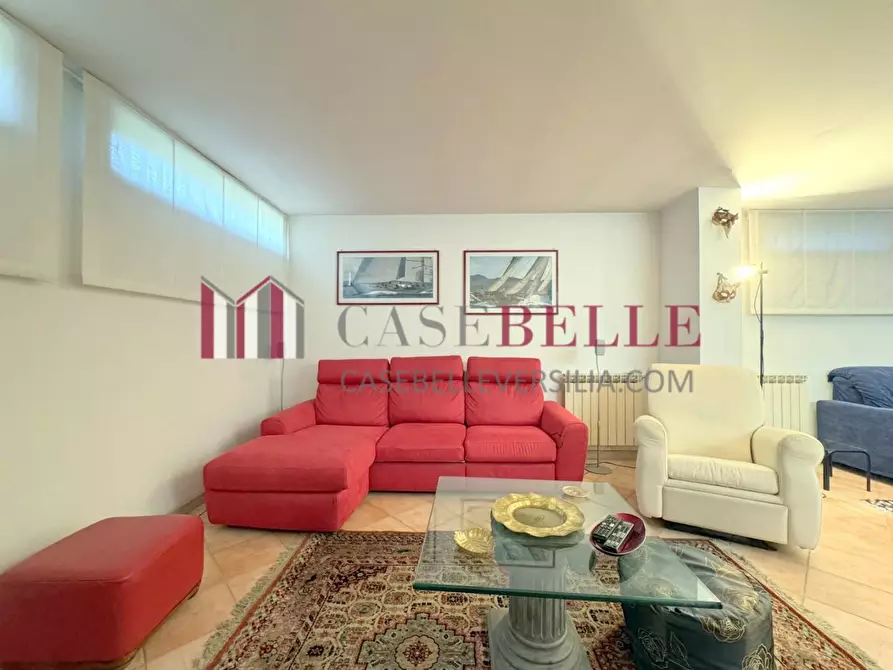 Immagine 25 di Casa indipendente in affitto  a Camaiore