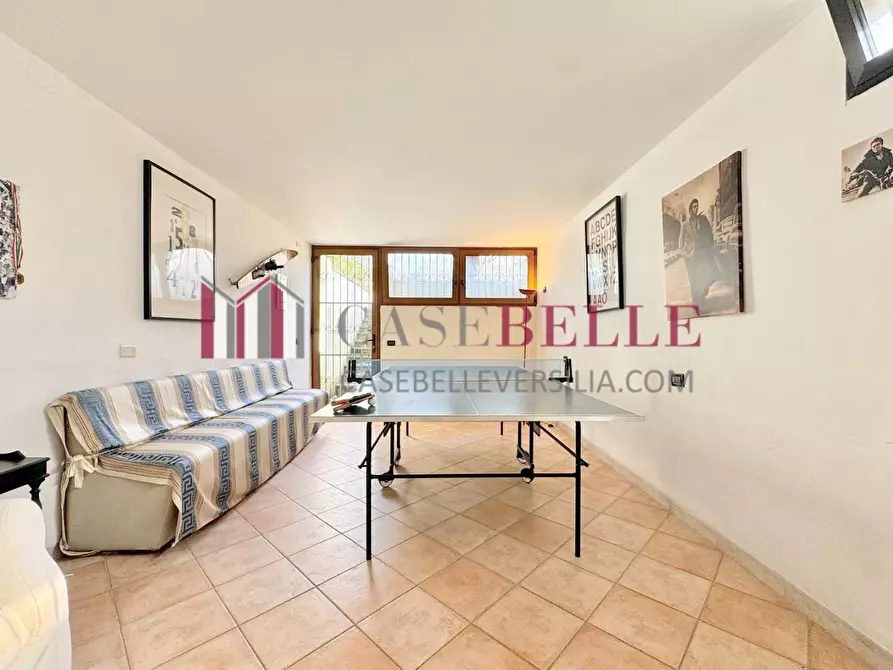 Immagine 33 di Casa indipendente in affitto  a Camaiore