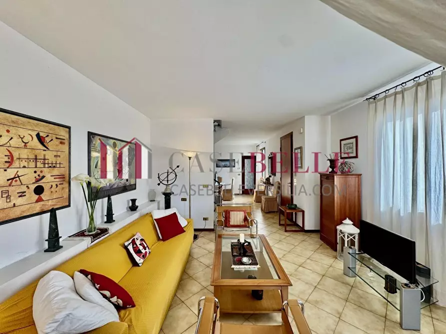 Immagine 4 di Casa indipendente in affitto  a Camaiore