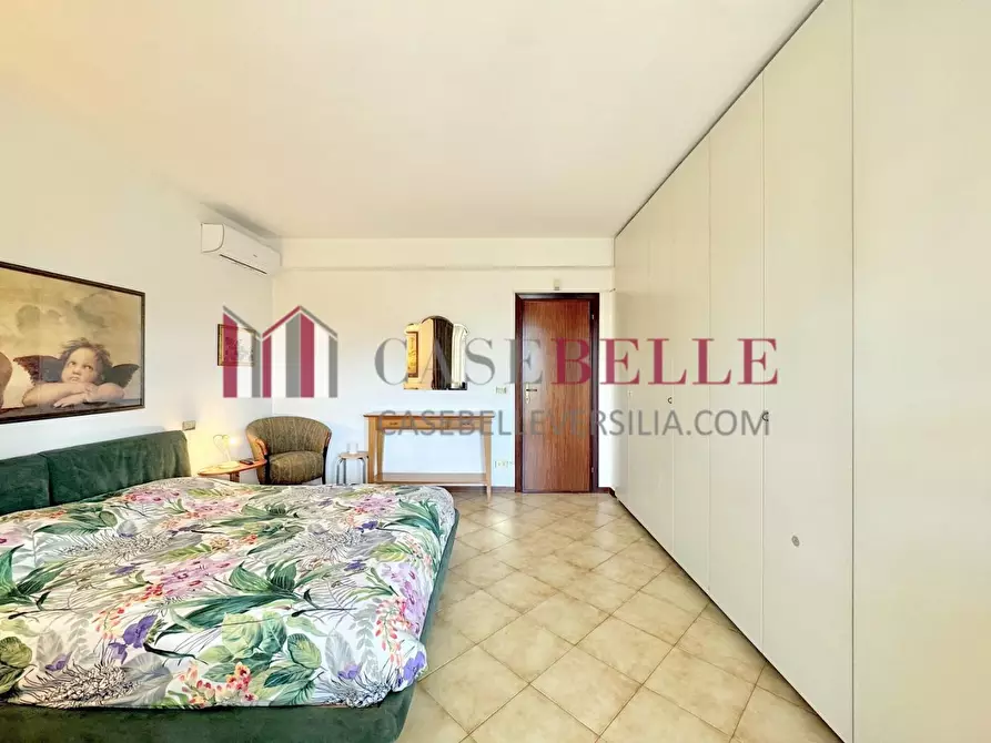 Immagine 42 di Casa indipendente in affitto  a Camaiore