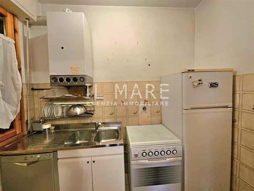 Immagine 5 di Appartamento in vendita  a Massa