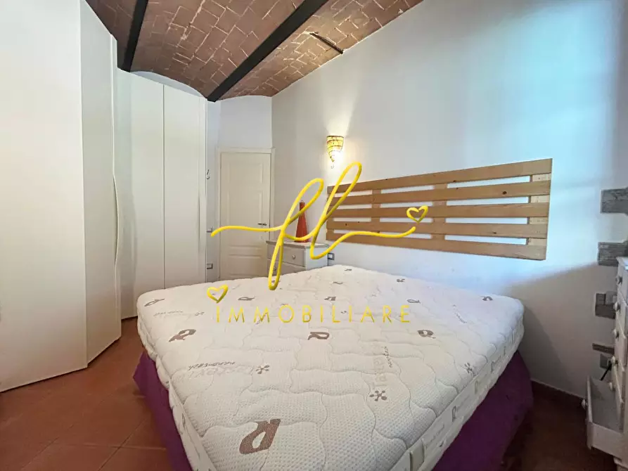 Immagine 8 di Appartamento in vendita  a Cecina