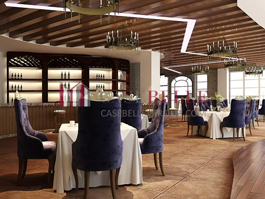 Immagine 1 di Bar / Ristorante in vendita  a Viareggio