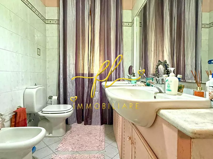 Immagine 11 di Appartamento in vendita  a Cecina